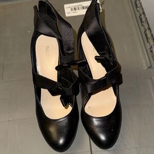 Nine West Black Satin Bow Heels
